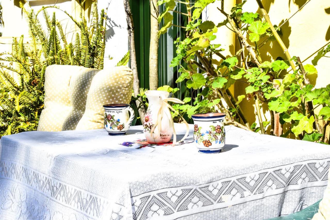 Marilou'S Cottage Ágios Matthaíos Kültér fotó
