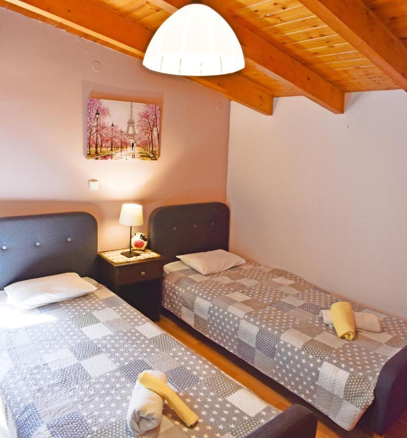 Marilou'S Cottage Ágios Matthaíos Kültér fotó